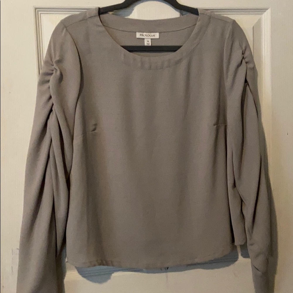 blouse
